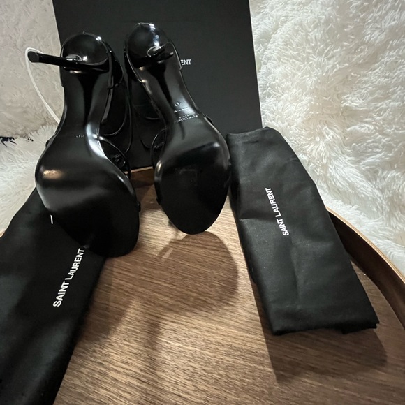 SAINT LAURENT BLACK CASSANDRA SANDALS IN PATENT LEATHER - Size 41/11 - Picture 6 of 16